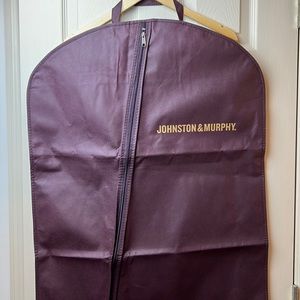 Johnston & Murphy Burgundy Suit Garment Bag
